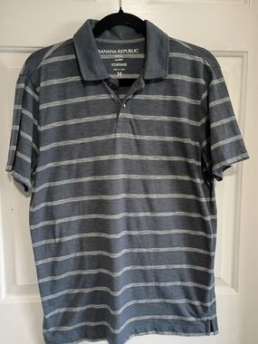 Banana Republic Men's Blue Striped Polo Shirt